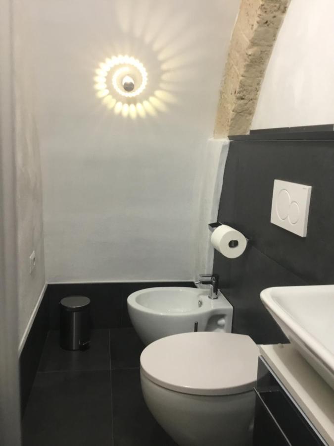 Flos 巴里 外观 照片